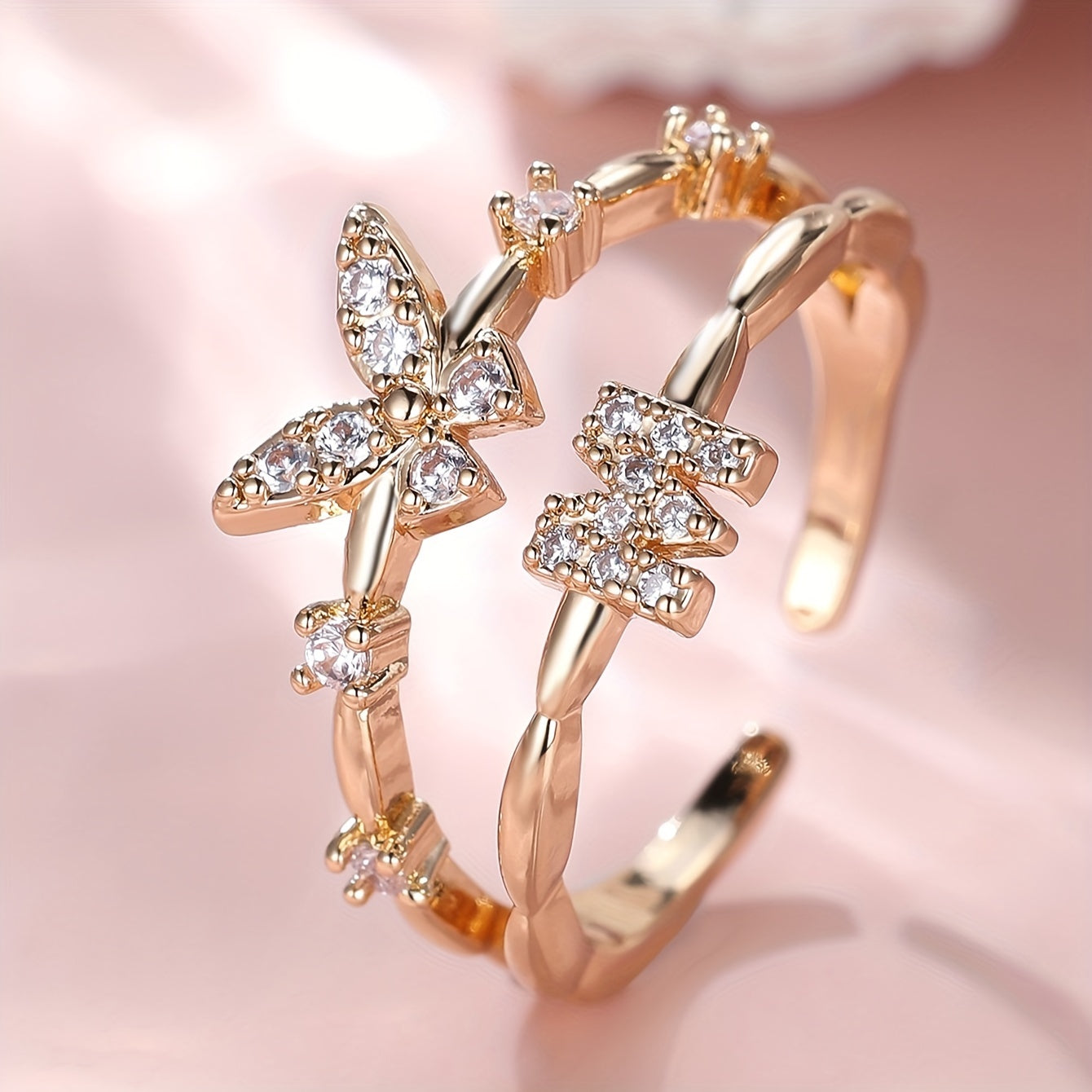 Bague Papillon avec Initiale A-Z - Bijou Empilable Élégant - Cadeau Anniversaire, Noël - Femme